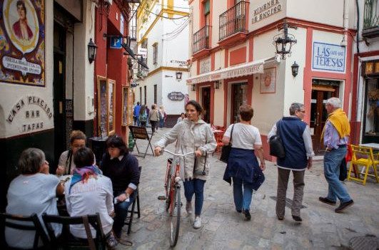 Everyday street scene in Seville’s historic center